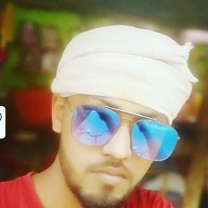 Meet your Posher, Subir